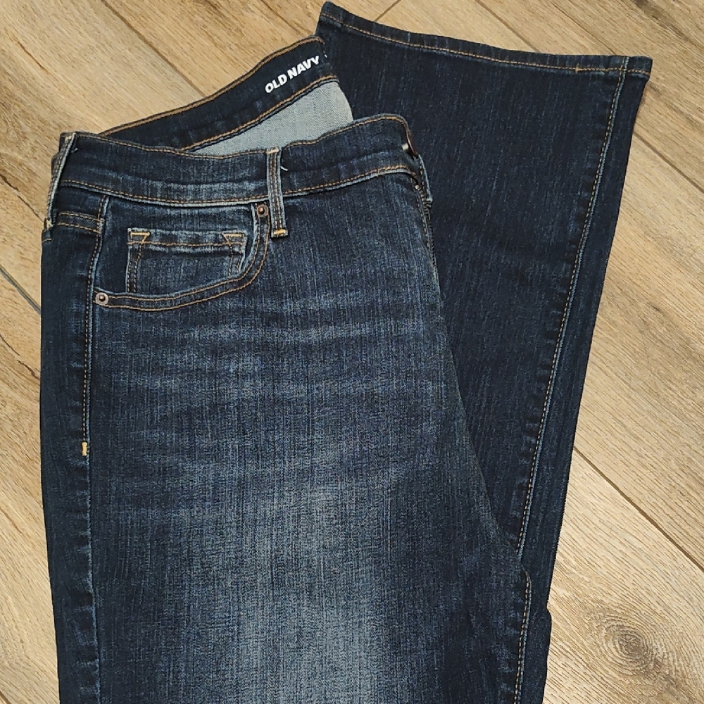 Old Navy Women's Indigo Straight Leg Jeans
